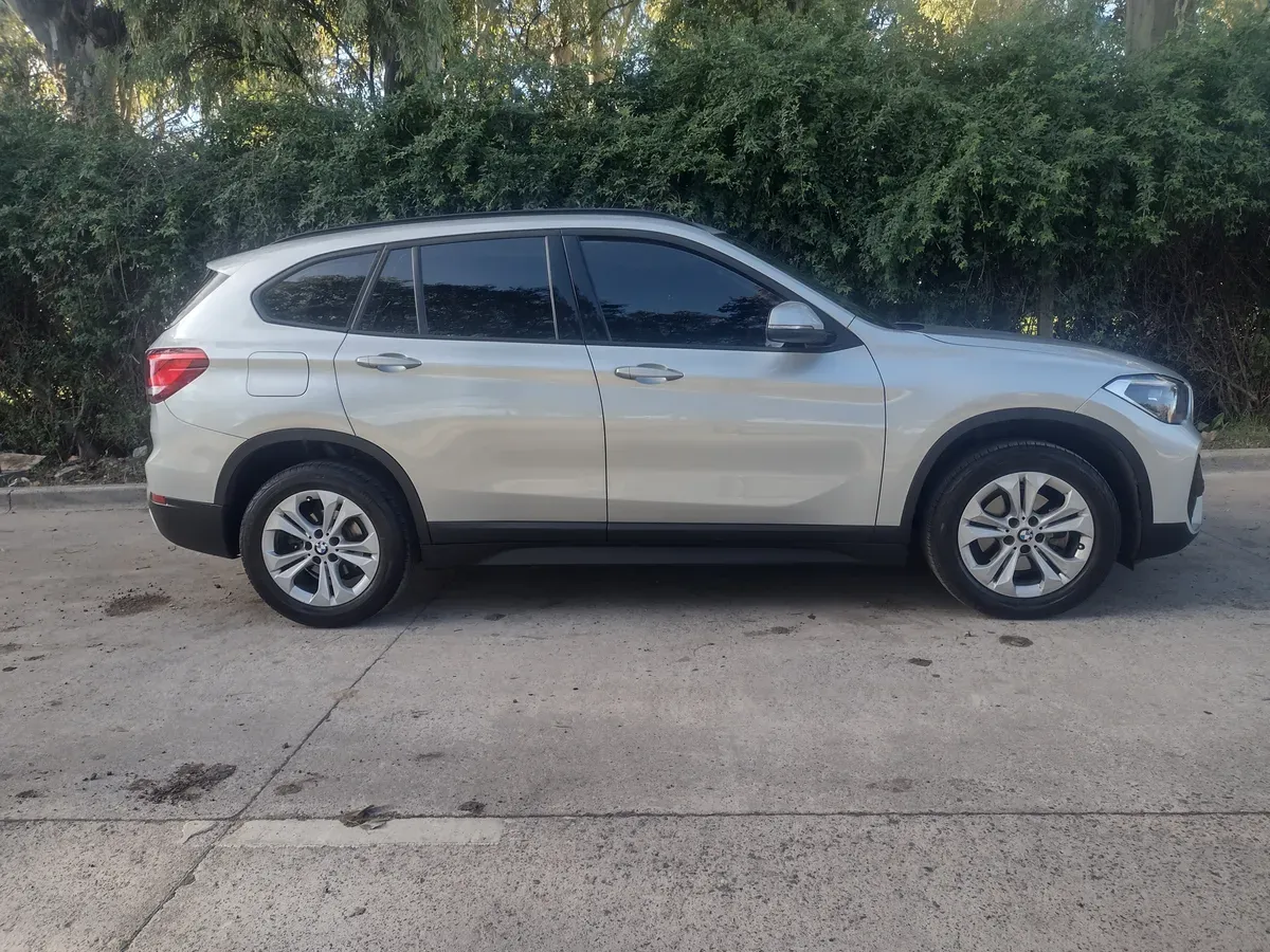 Mira esta publicación de BMW X1