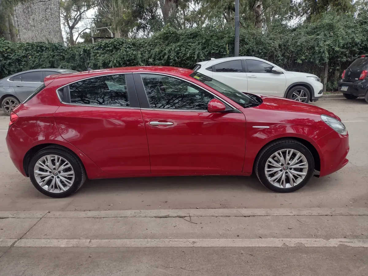 Mira esta publicación de Alfa Romeo Giulietta