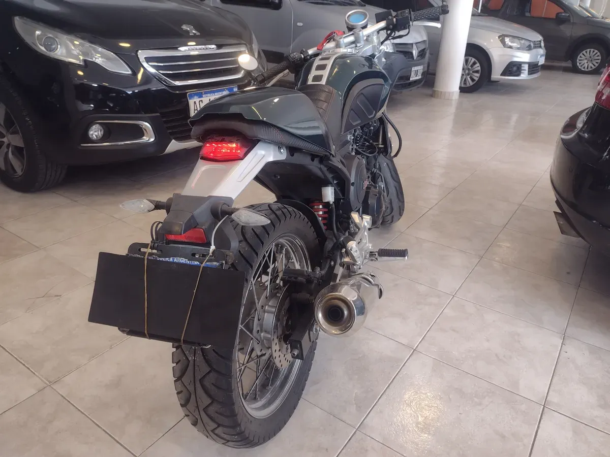 Mira esta publicación de Zanella Motos RX 250