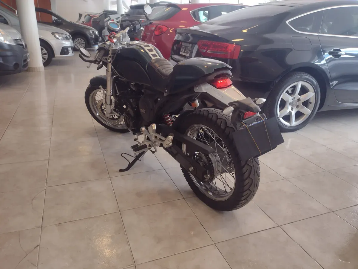 Mira esta publicación de Zanella Motos RX 250