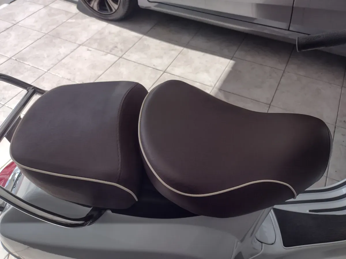 Mira esta publicación de Piaggio 150 Vespa LX