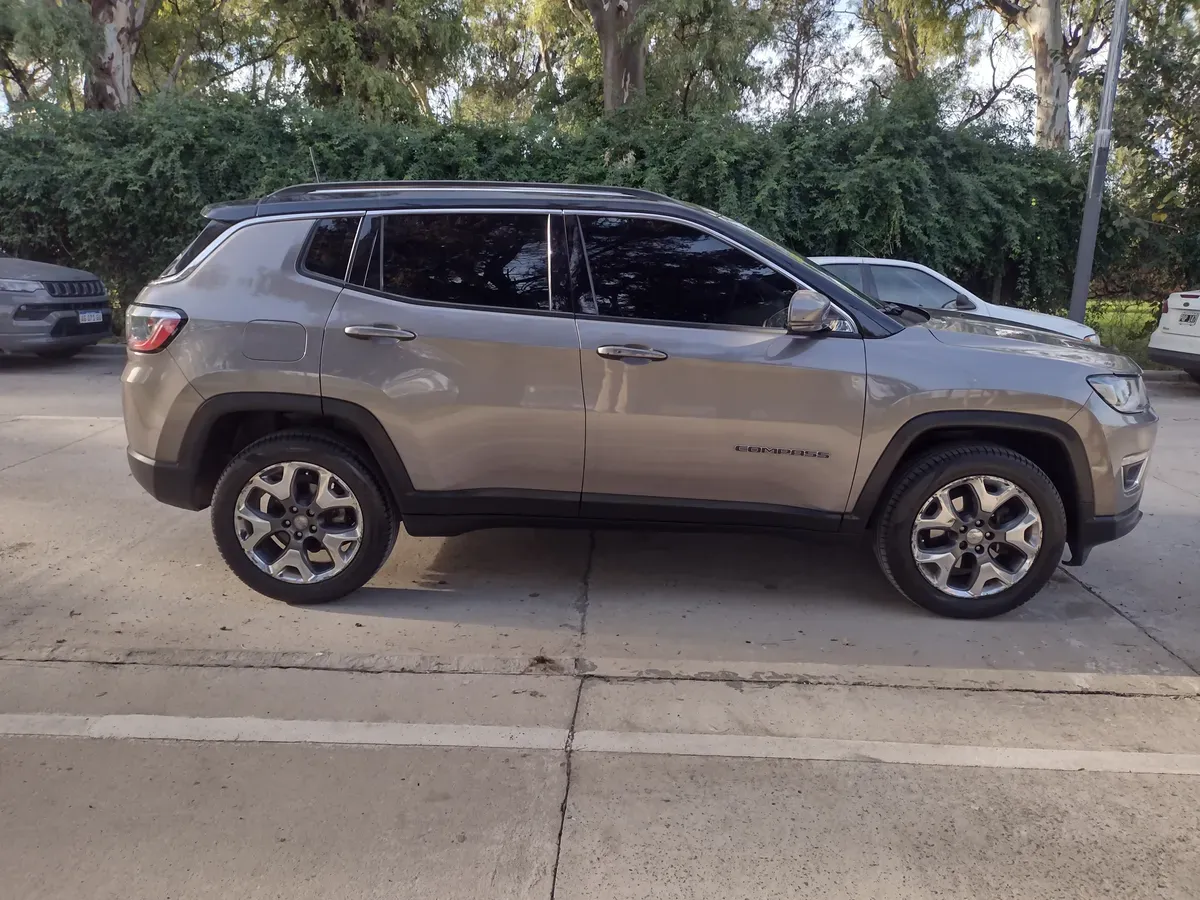 Mira esta publicación de Jeep Compass
