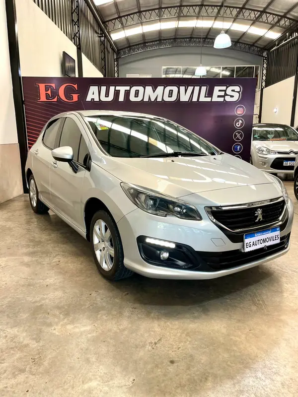 Mirá esta publicación de Peugeot 308
