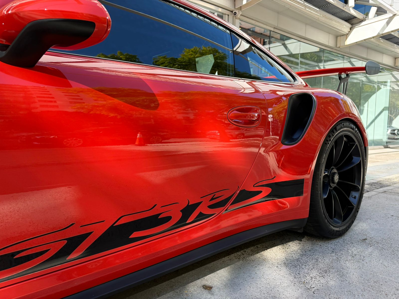 Mira esta publicación de Porsche 911
