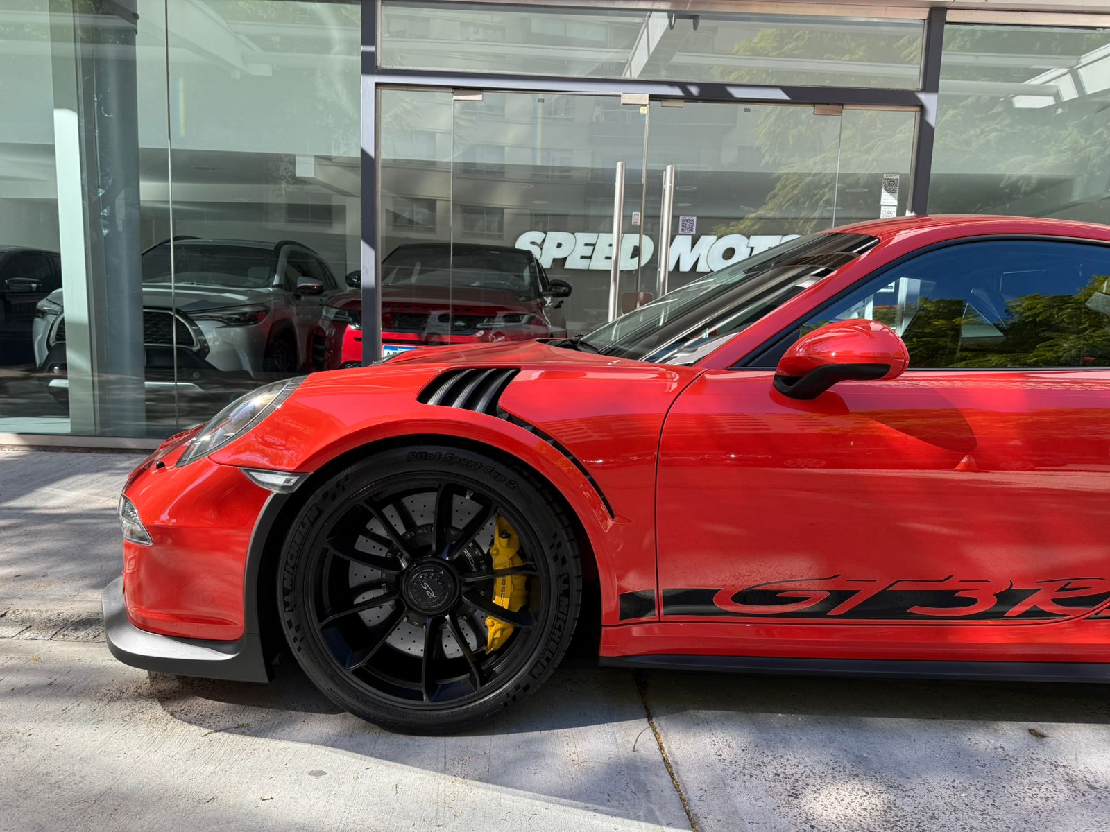 Mira esta publicación de Porsche 911