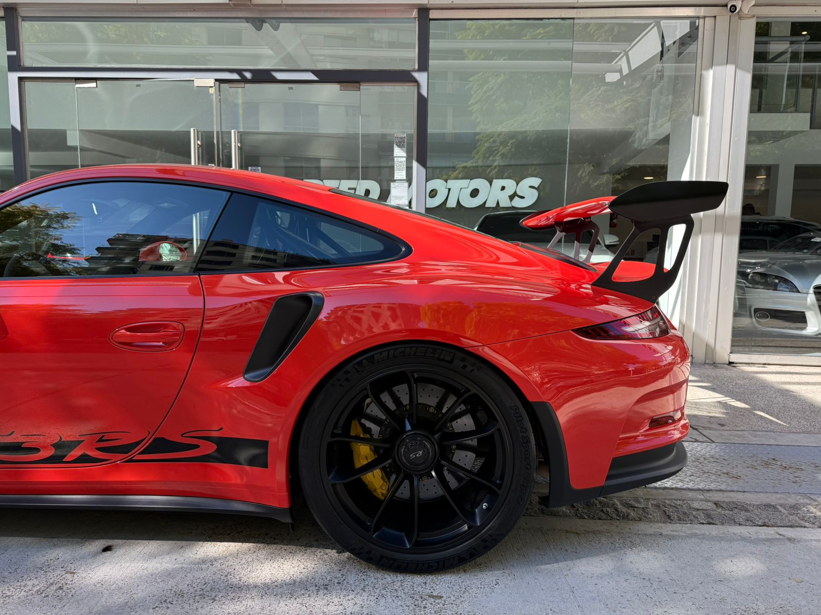 Mira esta publicación de Porsche 911