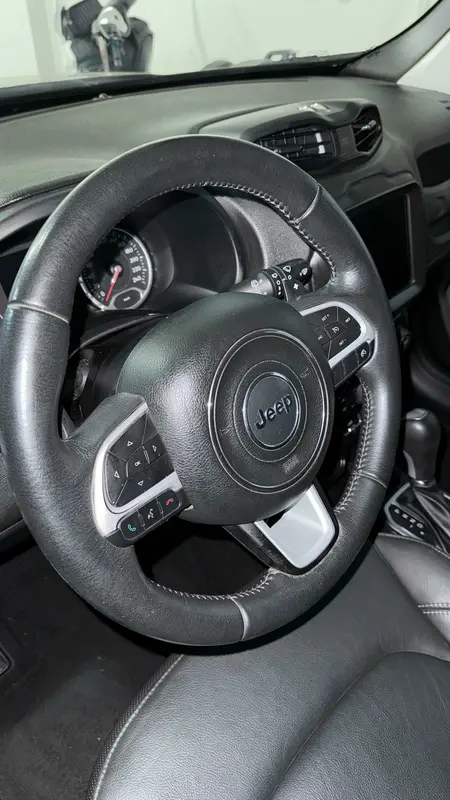 Mirá esta publicación de Jeep Renegade