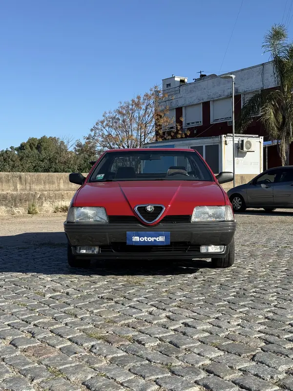 Mira esta publicación de Alfa Romeo 164