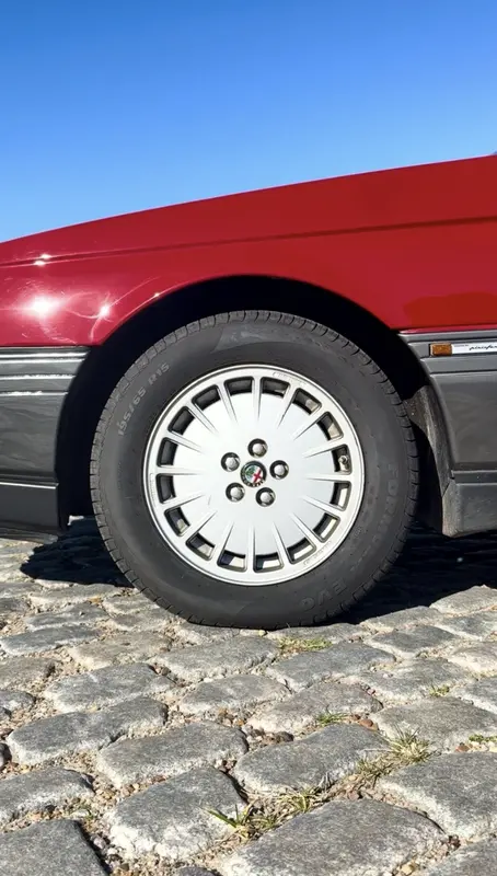 Mirá esta publicación de Alfa Romeo 164