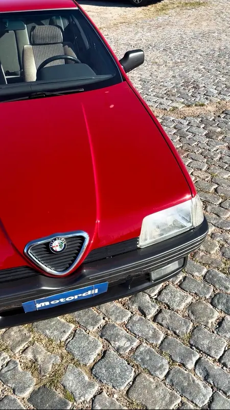 Mira esta publicación de Alfa Romeo 164