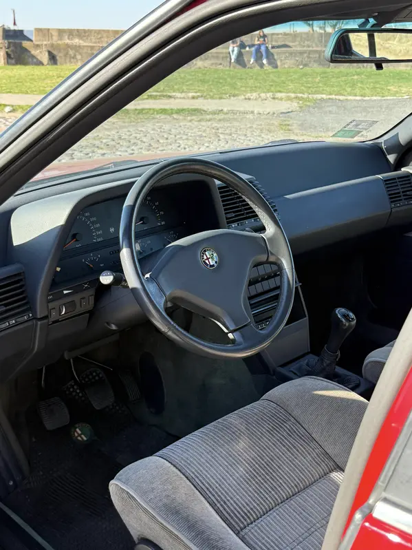Mira esta publicación de Alfa Romeo 164