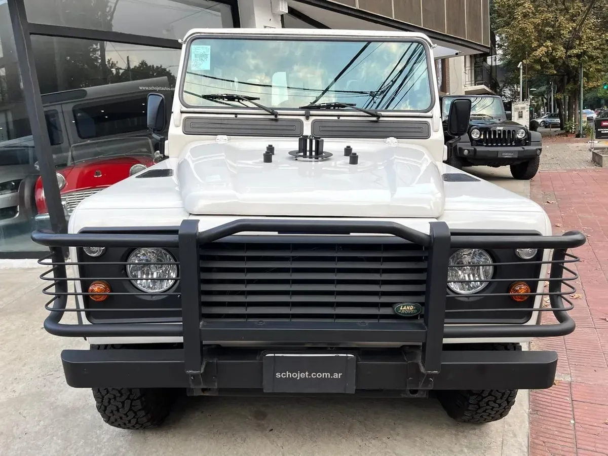Mira esta publicación de Land Rover Defender