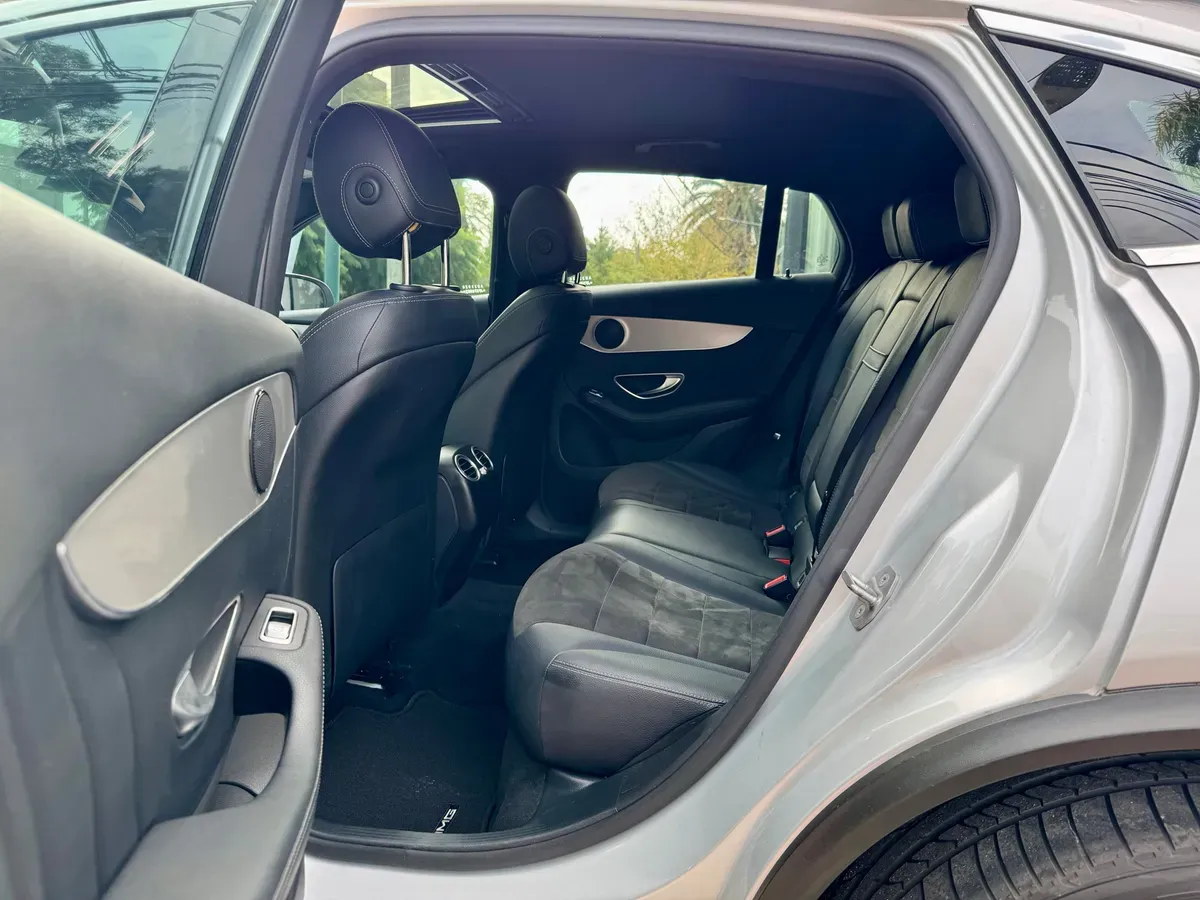 Mira esta publicación de Mercedes Benz GLC