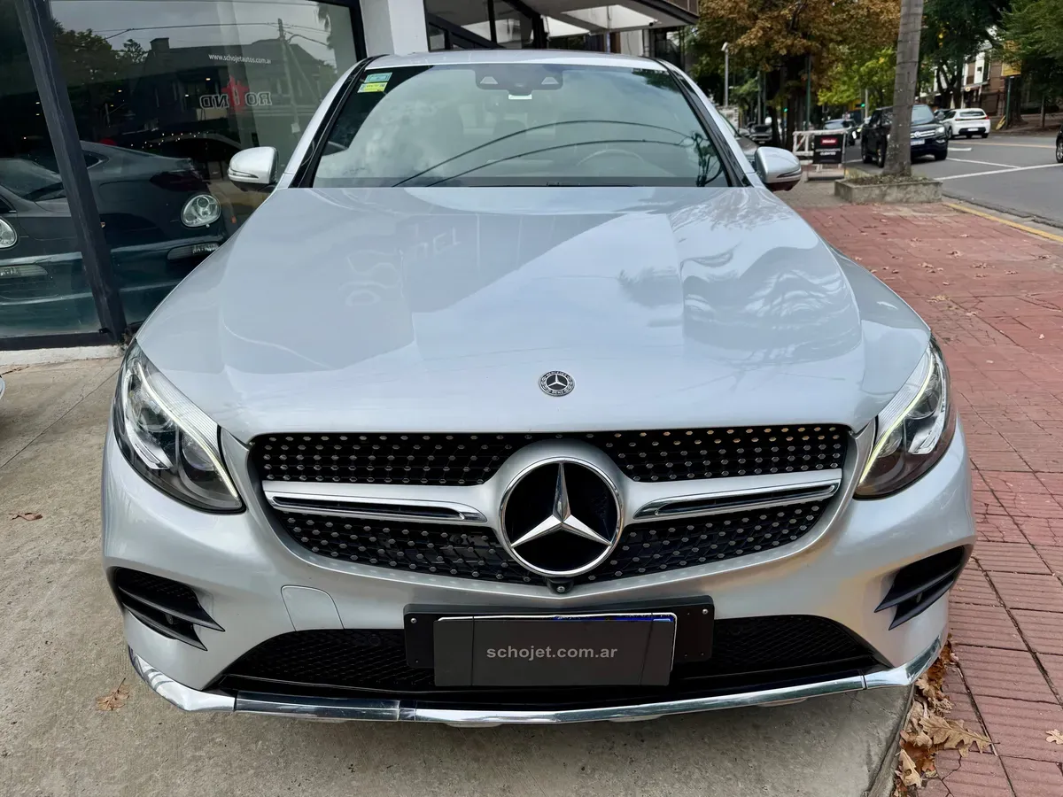 Mira esta publicación de Mercedes Benz GLC