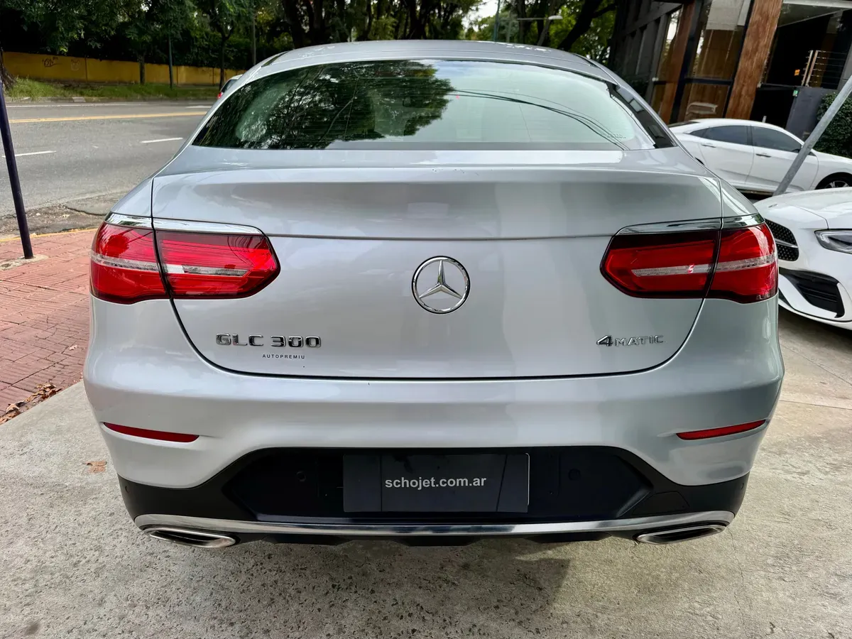 Mira esta publicación de Mercedes Benz GLC