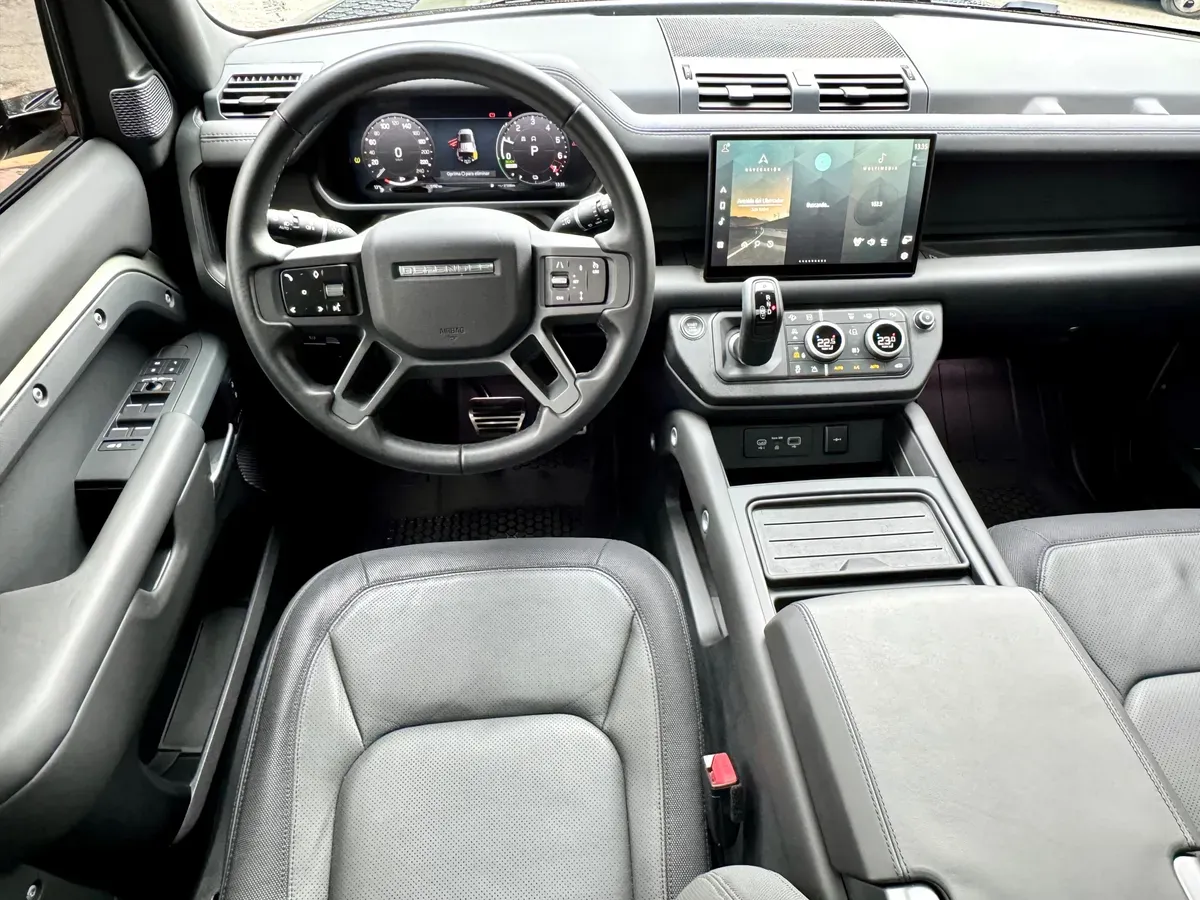 Mirá esta publicación de Land Rover Defender