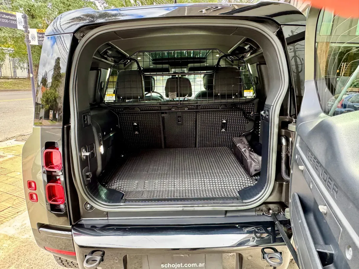 Mira esta publicación de Land Rover Defender