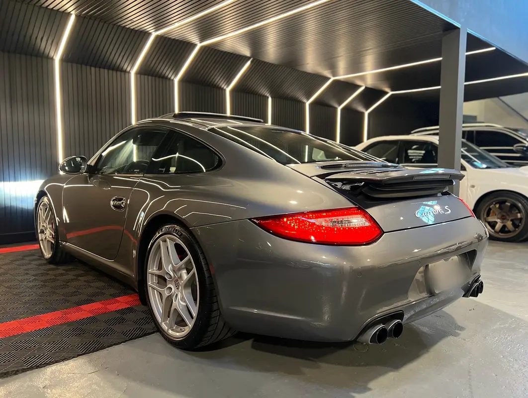 Mira esta publicación de Porsche 911