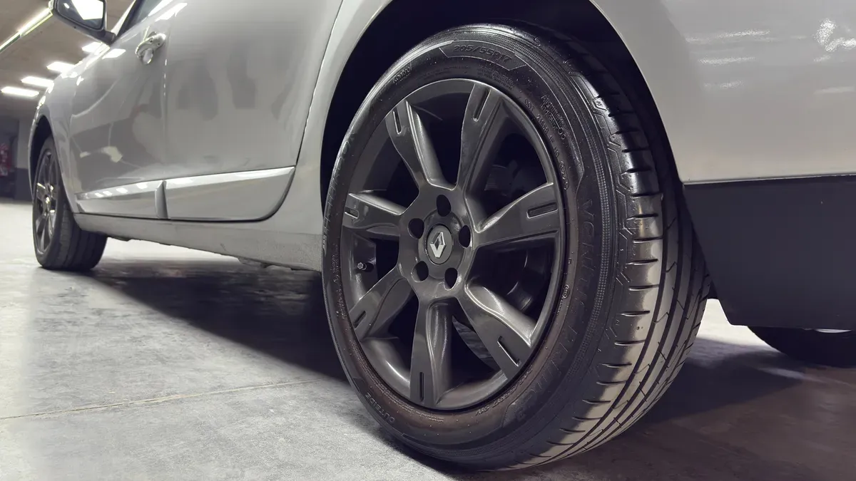 Mira esta publicación de Renault Fluence