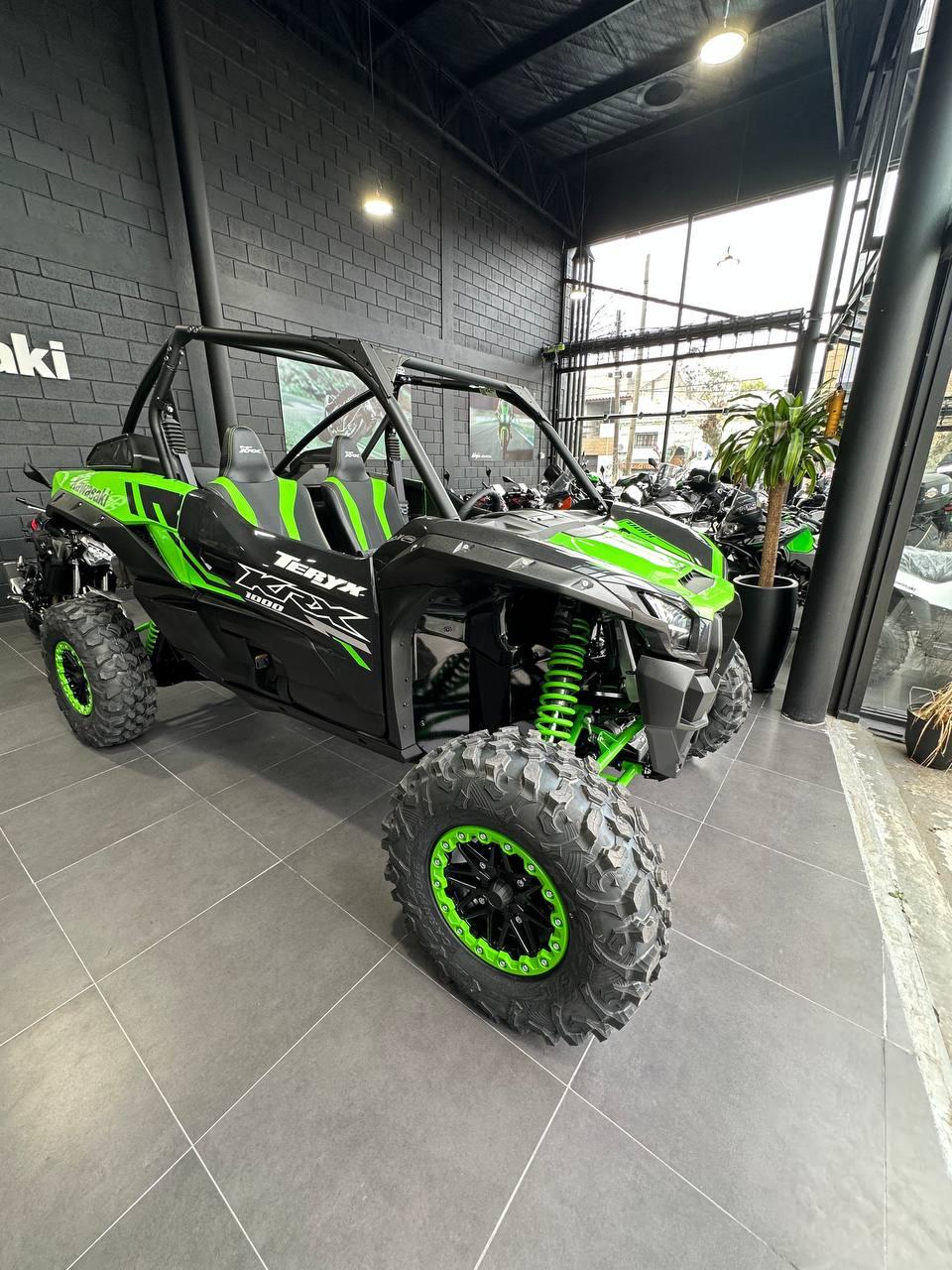 Mira esta publicación de Kawasaki KRX Teryx 1000 UTV 2023 en Motordil