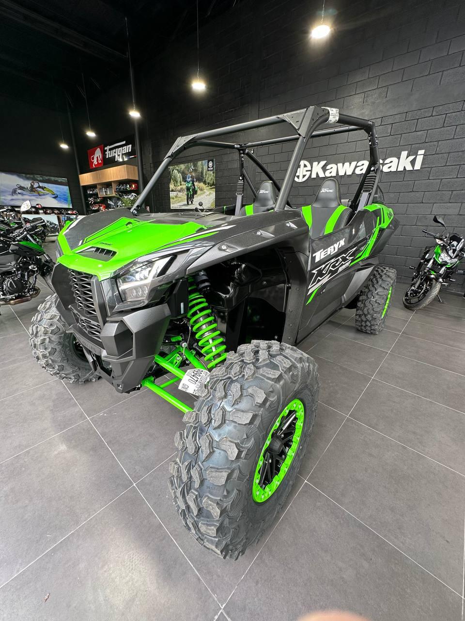 Mira esta publicación de Kawasaki KRX Teryx 1000 UTV 2023 en Motordil
