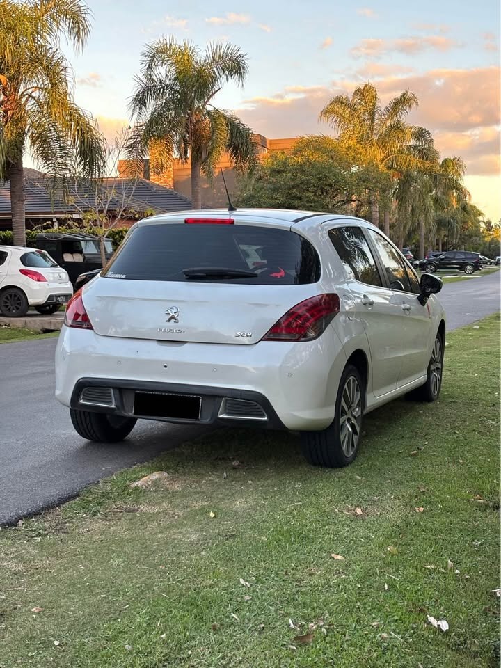 Mira esta publicación de Peugeot 308