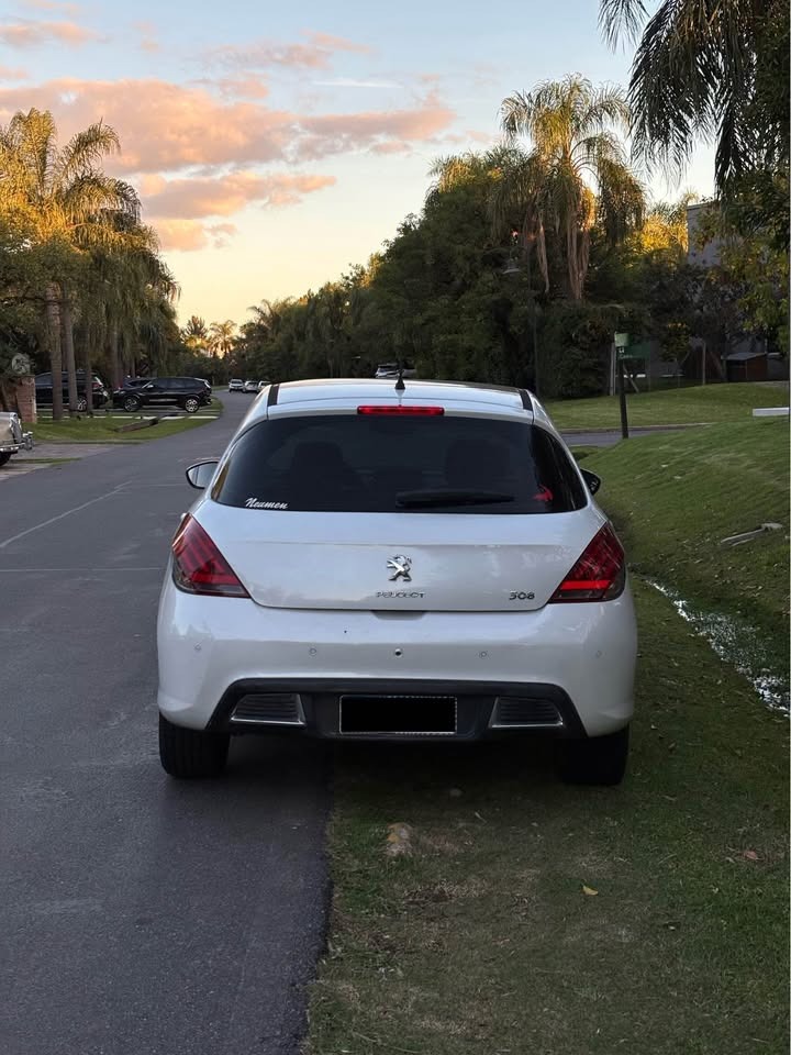 Mira esta publicación de Peugeot 308