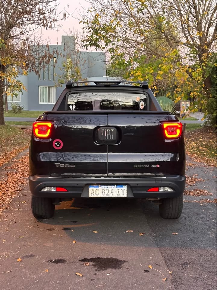 Mira esta publicación de Fiat Toro