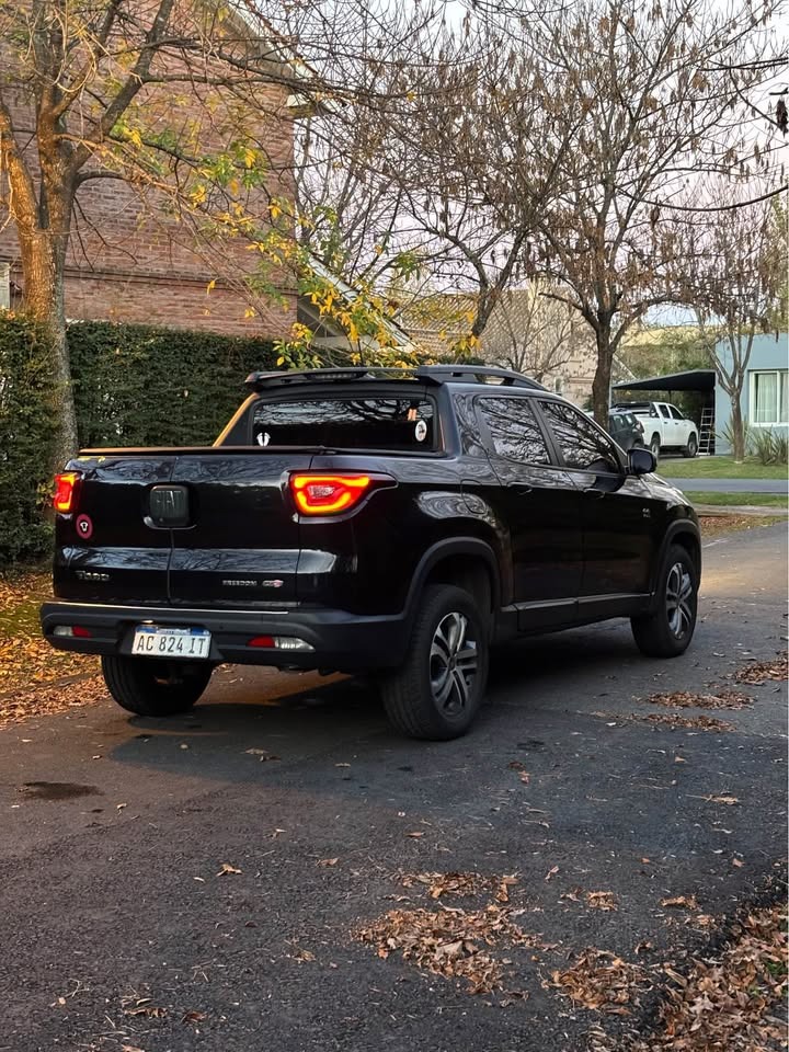 Mira esta publicación de Fiat Toro
