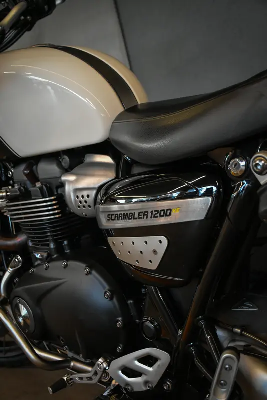 Mira esta publicación de Triumph 1200 XE