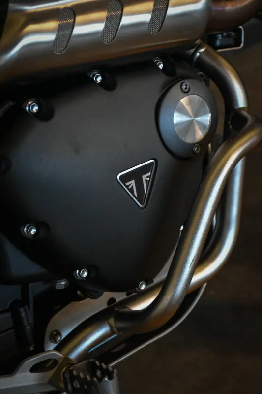 Mira esta publicación de Triumph 1200 XE