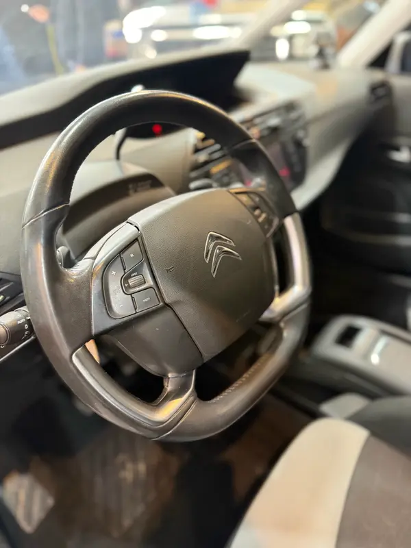 Mira esta publicación de Citroen C 4 Grand Picaso