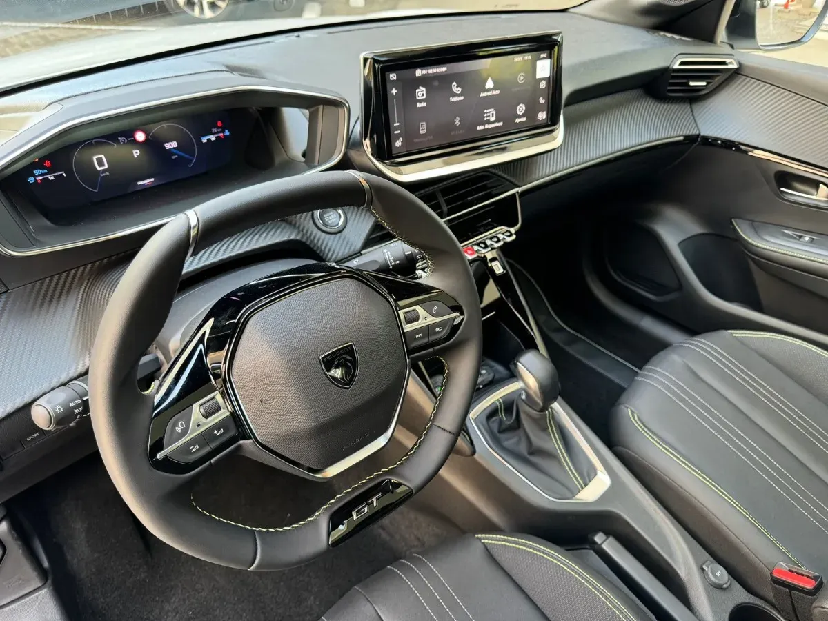 Mirá esta publicación de Peugeot 208