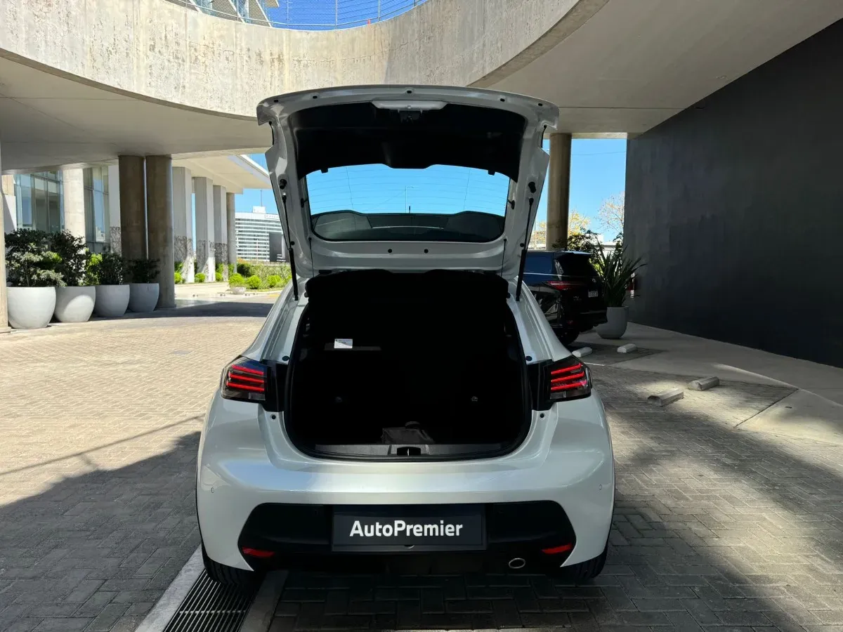 Mirá esta publicación de Peugeot 208
