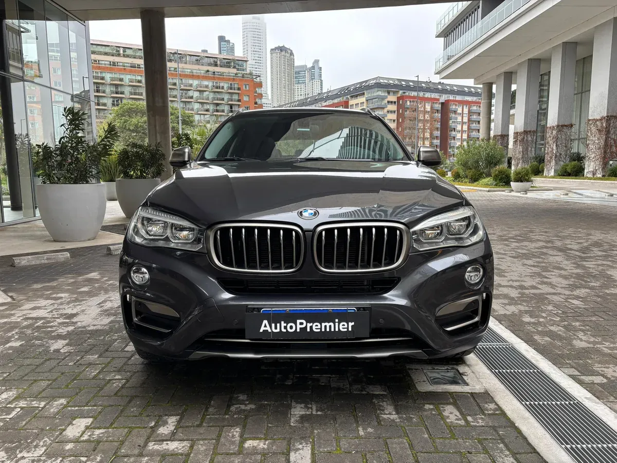 Mirá esta publicación de BMW X6