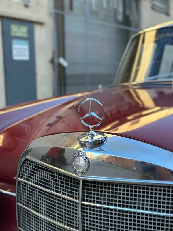 Mirá esta publicación de Mercedes Benz 220