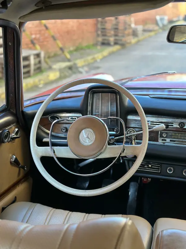 Mirá esta publicación de Mercedes Benz 220