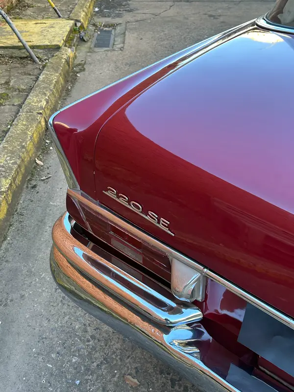 Mirá esta publicación de Mercedes Benz 220