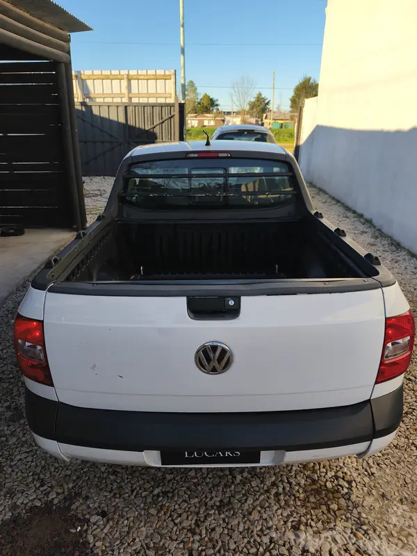 Mira esta publicación de Volkswagen Saveiro 2015 en Motordil