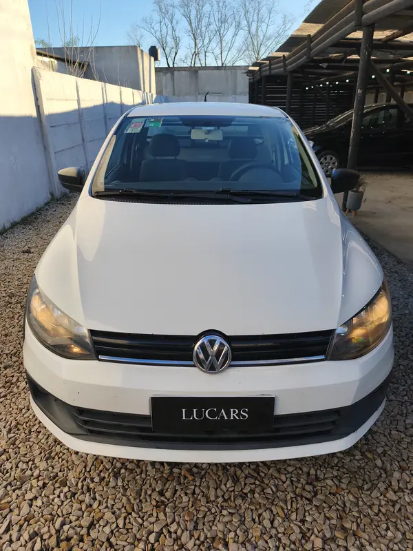 Mira esta publicación de Volkswagen Saveiro 2015 en Motordil