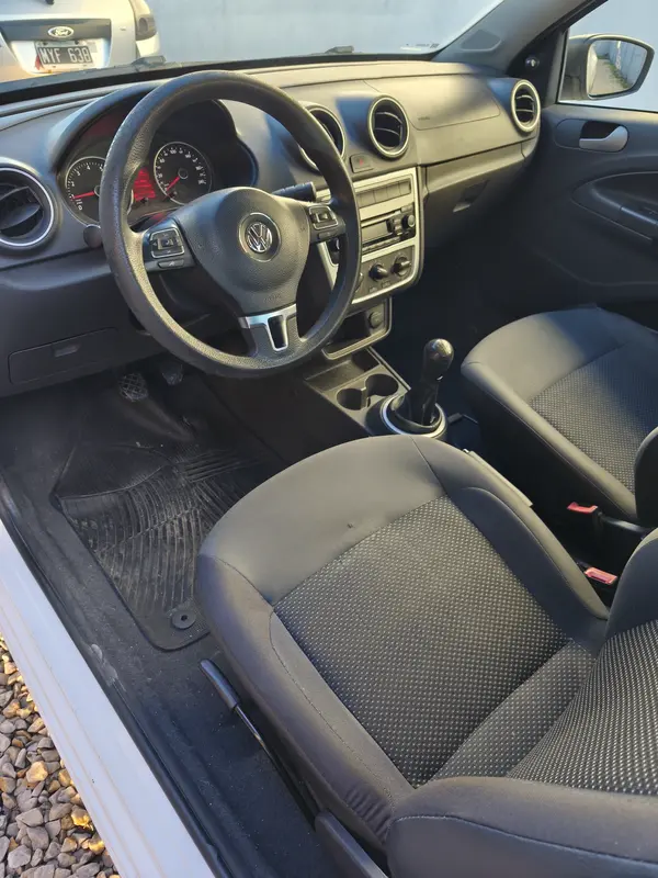 Mira esta publicación de Volkswagen Saveiro 2015 en Motordil