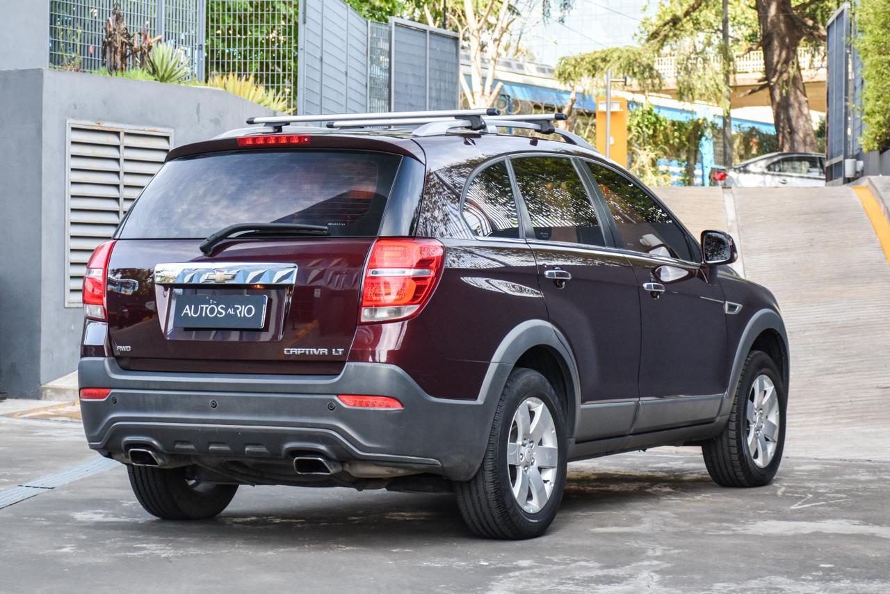 Mira esta publicación de Chevrolet Captiva 2016 en Motordil
