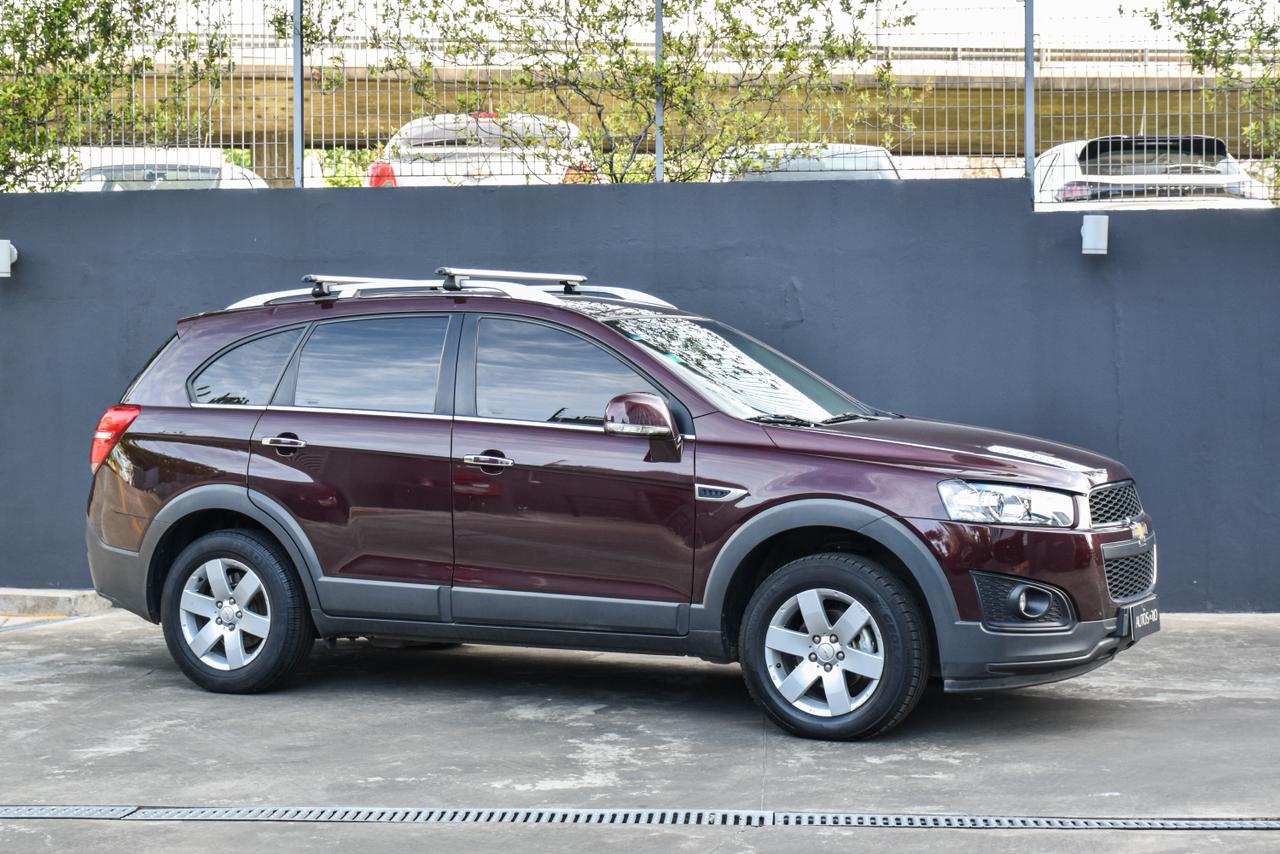 Mira esta publicación de Chevrolet Captiva 2016 en Motordil