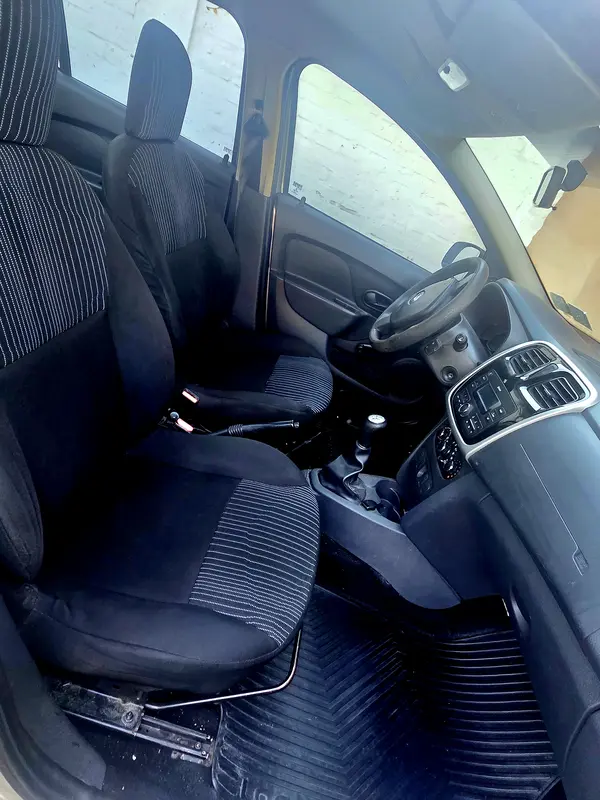 Mira esta publicación de Renault Logan