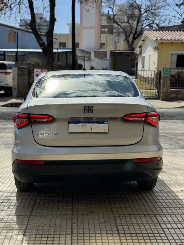 Mira esta publicación de Fiat Cronos 2024 en Motordil