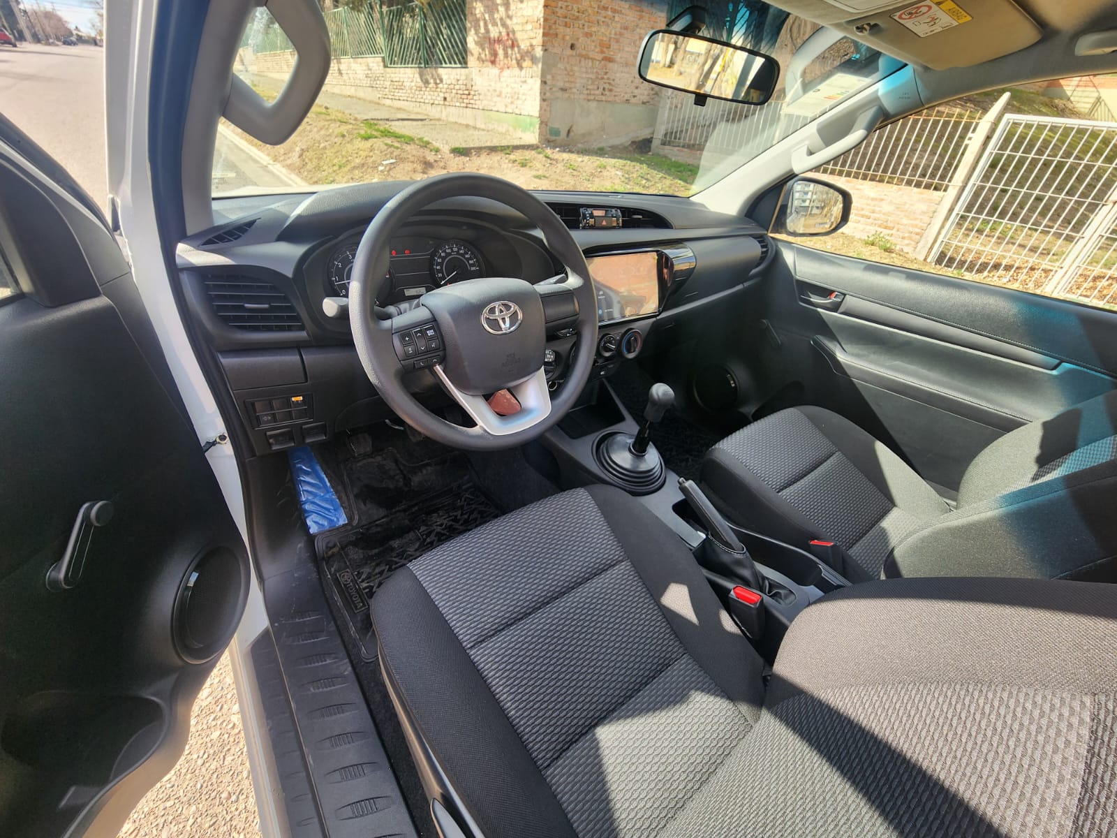 Mira esta publicación de Toyota Hilux 2025 en Motordil