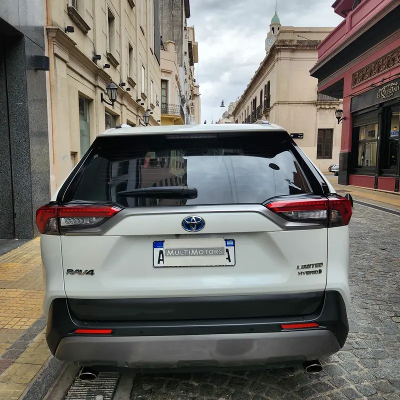Mirá esta publicación de Toyota RAV4
