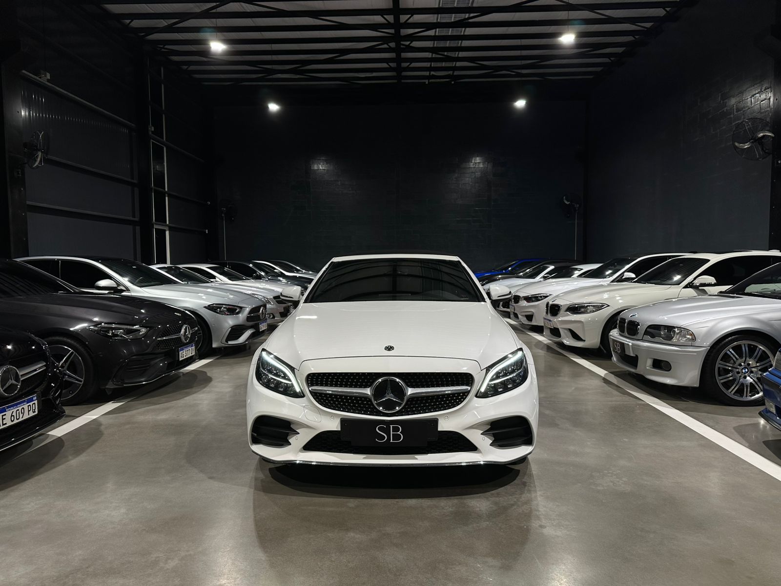 Mira esta publicación de Mercedes Benz Clase C