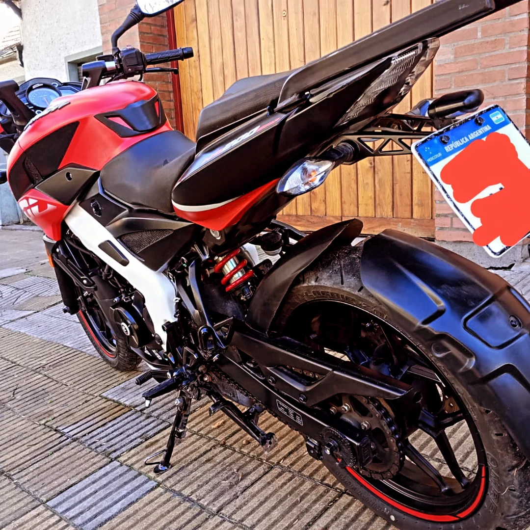 Mira esta publicación de Bajaj Rouser 200 NS FI