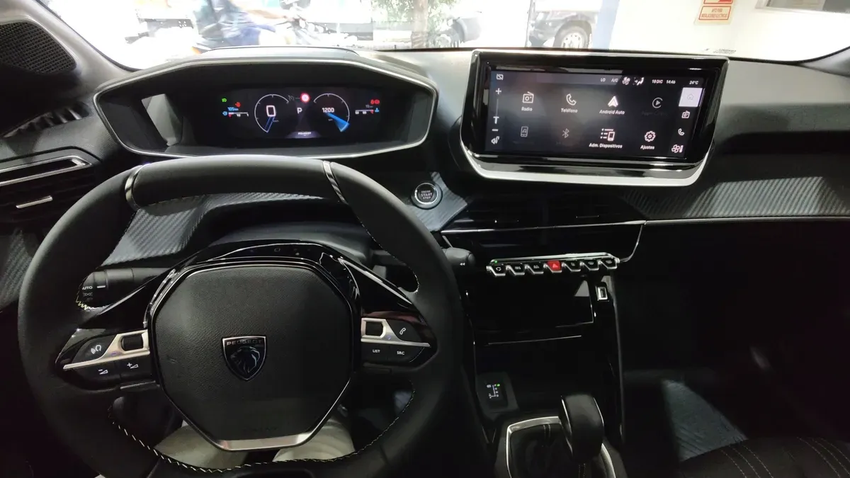 Mirá esta publicación de Peugeot 208